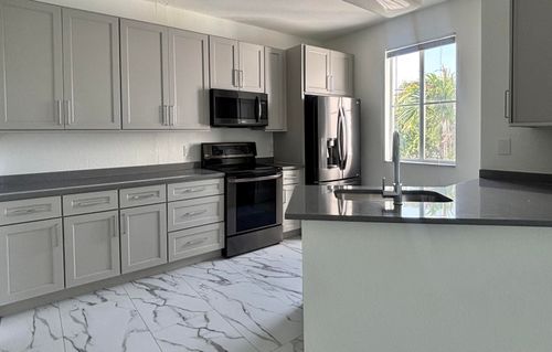 301-11035 Legacy Blvd, Palm Beach Gardens, FL, 33410-3667 | Card Image