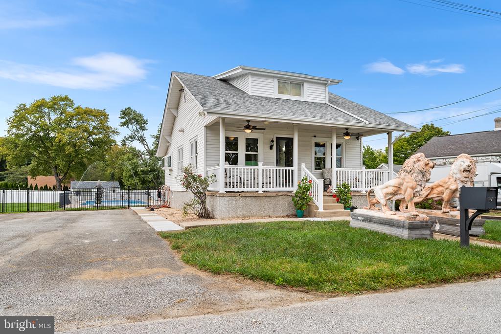 3rd Ave, Upper Chichester, PA 19061