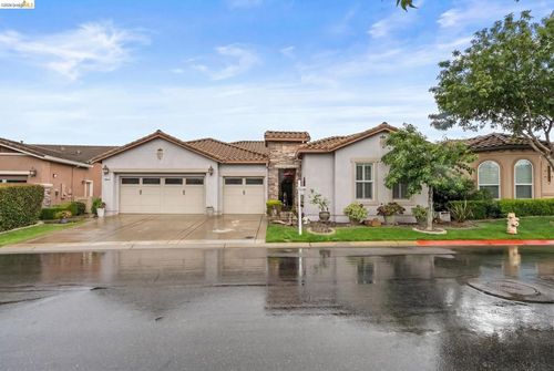 320 Riverwood Ln, Rio Vista, CA, 94571-5101 | Card Image