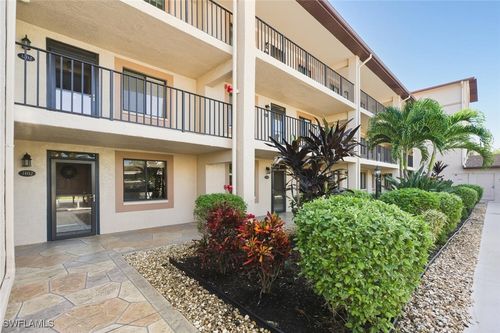 apt-3203-7340 Saint Ives Way, NAPLES, FL, 34104-6092 | Card Image