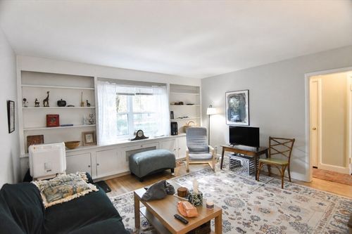 1-5 Alton Ct, Brookline, MA, 02446-6511 | Card Image