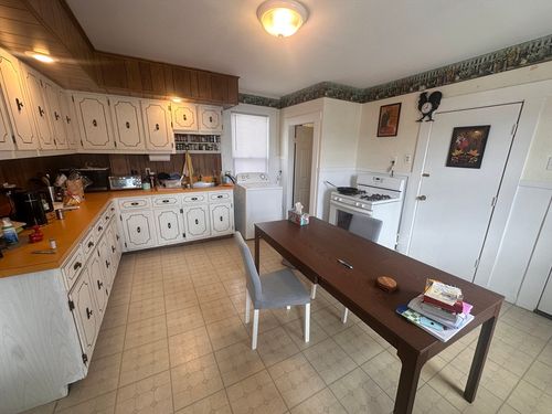 apt-2-543 Broadway, Somerville, MA, 02145-2506 | Card Image