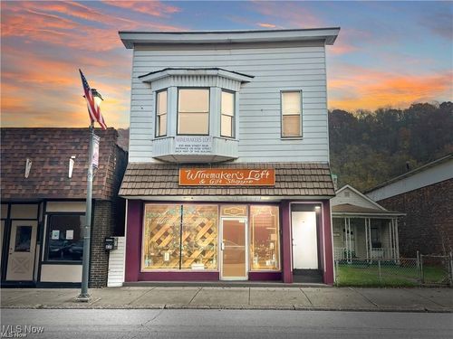 830 Main St, Follansbee, WV, 26037-1422 | Card Image