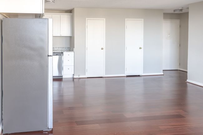 APT-1223 - 8900 E Jefferson Ave, Condo with 1 bedrooms, 1 bathrooms and null parking in Detroit MI | Image 7