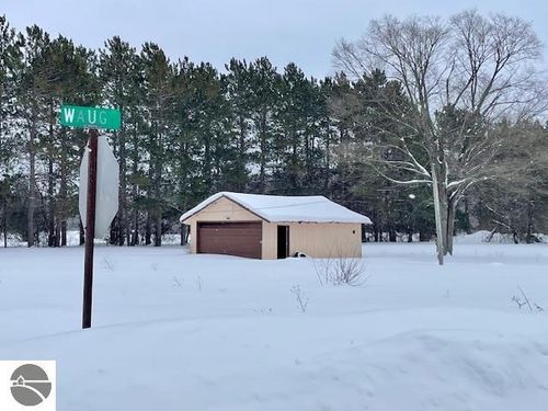 7227 Demerly Rd, Benzonia, MI, 49616-9617 | Card Image