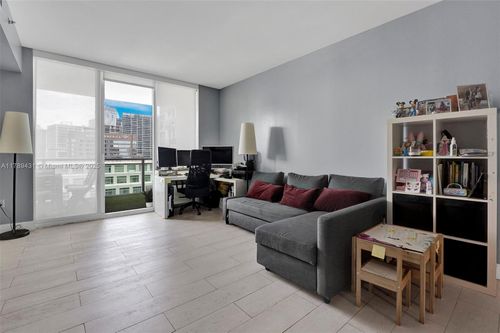 apt-3801-951 Brickell Ave, Miami, FL, 33131-3943 | Card Image