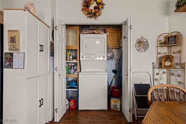2474 Yamashita St, House other with 3 bedrooms, 2 bathrooms and null parking in Logandale NV | Image 18