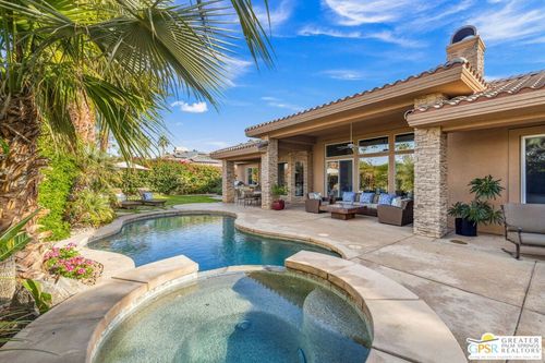 2 Varsity Cir, Rancho Mirage, CA, 92270-3914 | Card Image