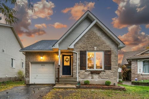 753 Shires Way, Kingston, ON, K7M8X9 | Card Image