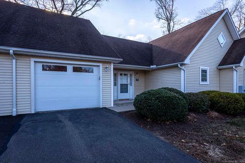 9-9 Joanne Drive, East Hartford, CT, 06108 | Card Image