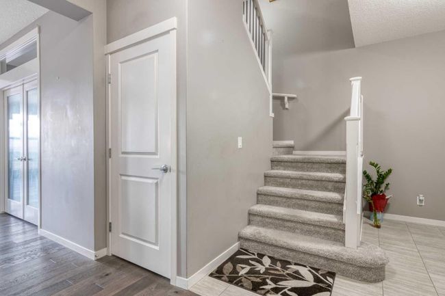 120 Nolancrest Circle Nw, Home with 4 bedrooms, 3 bathrooms and 2 parking in Calgary AB | Image 17