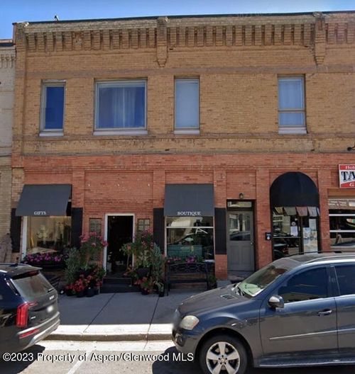 720 Cooper Ave, Glenwood Springs, CO, 81601-3475 | Card Image