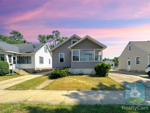 380 W 17th St, Holland, MI, 49423-3439 | Card Image
