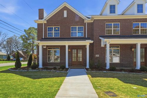 205 Marsheutz Ave Sw, Huntsville, AL, 35801-4526 | Card Image