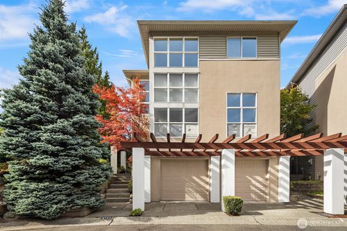 2753 124th Avenue Se, Bellevue, WA, 98005 | Card Image