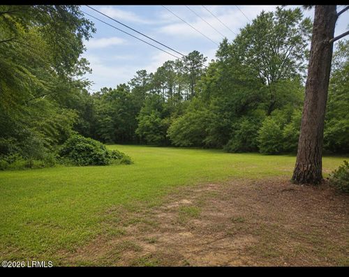 24 Sandstone Cir, Beaufort, SC, 29906-8303 | Card Image