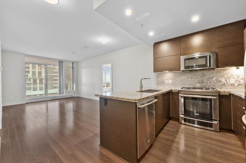 1506-2077 Rosser Ave, Burnaby, BC, V5C0G6 | Card Image