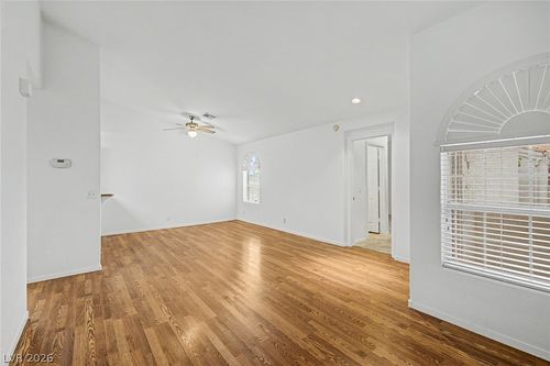 210-1800 Edmond St, Las Vegas, NV, 89146-0330 | Card Image