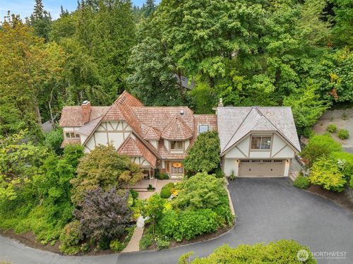 5222 W Mercer Way, Mercer Island, WA, 98040-4632 | Card Image