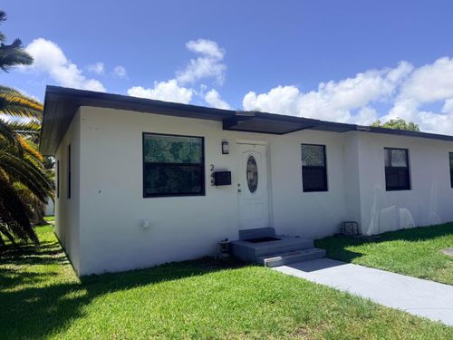 245-245 Ne 1st Ter, Dania Beach, FL, 33004-4802 | Card Image