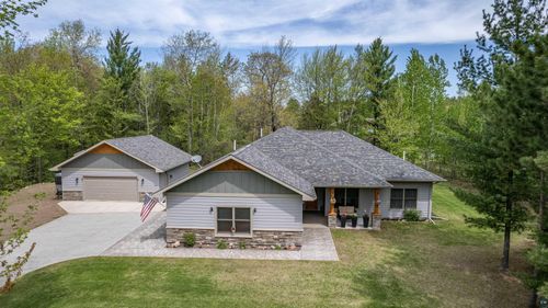 1105 W Taylor Ave, Cloquet, MN, 55720-1500 | Card Image