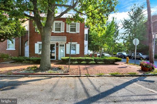 635 S Front St, HARRISBURG, PA, 17104-1627 | Card Image