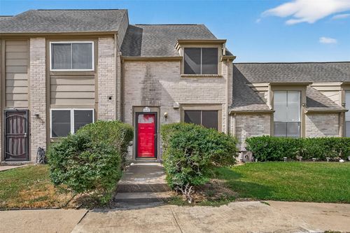 6471 Alisa Ln, Houston, TX, 77084-7472 | Card Image