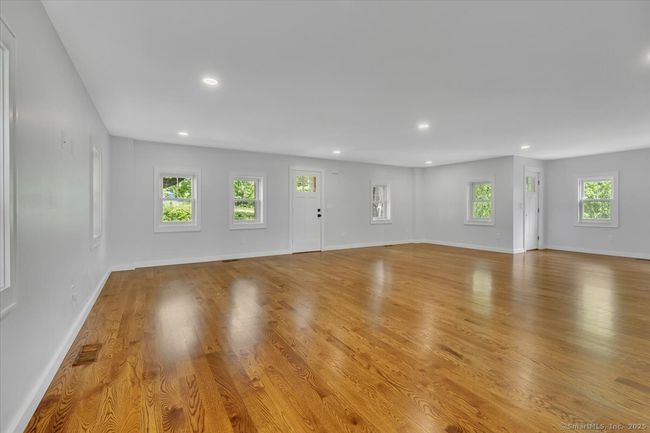 183 Bailey St, House other with 3 bedrooms, 3 bathrooms and 8 parking in Glastonbury CT | Image 13
