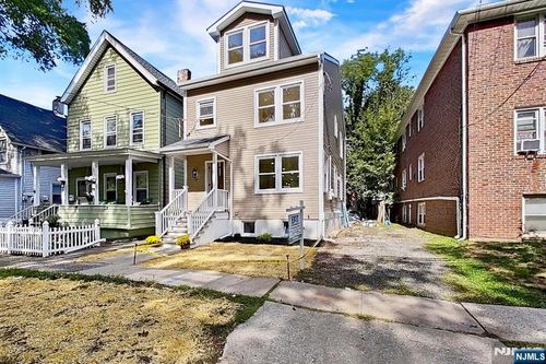 152 Mill St, Belleville, NJ, 07109-2415 | Card Image