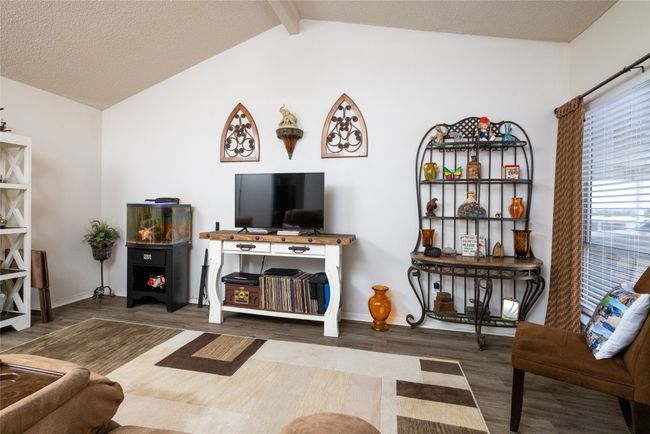 1229 Elm Ct, House other with 2 bedrooms, 2 bathrooms and null parking in Runaway Bay TX | Image 9