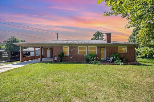 164 Dogtrot Rd, Mocksville, NC, 27028-5157 | Card Image