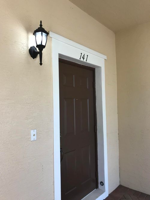 141 E Thatch Palm Cir, Jupiter, FL, 33458-7165 | Card Image