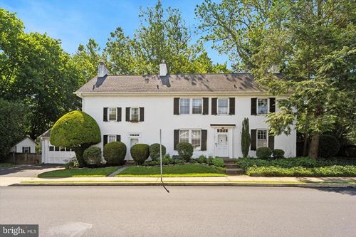301 E Moreland Rd, WILLOW GROVE, PA, 19090-3507 | Card Image