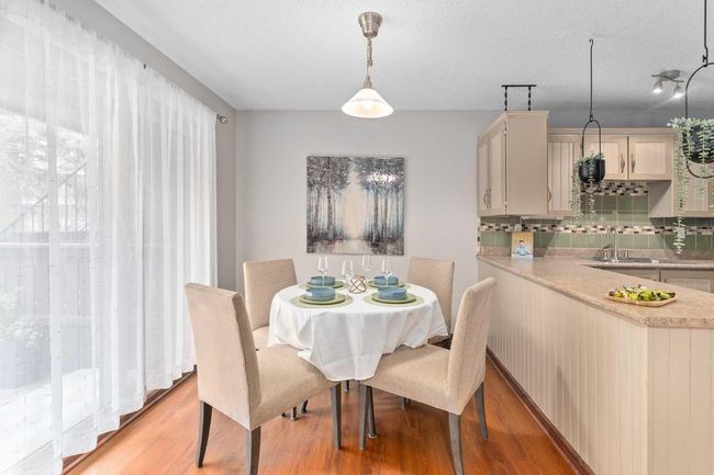 36 - 2323 Oakmoor Dr Sw, Townhouse with 4 bedrooms, 4 bathrooms and 2 parking in Calgary AB | Image 7