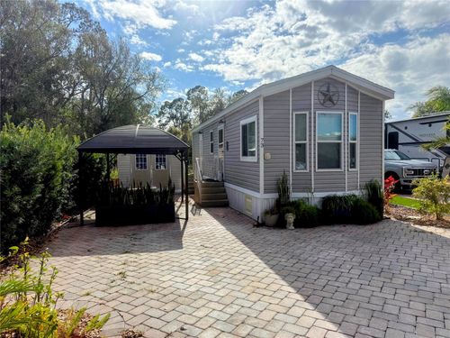 16540 Sunshine Ave, CLERMONT, FL, 34714-6352 | Card Image