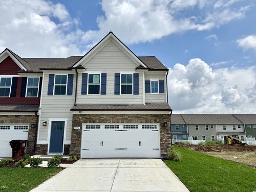 1172 Savannah Ave, Gallatin, TN, 37066-6751 | Card Image