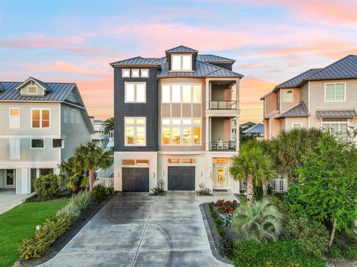 3430 Treasure Cir, Galveston, TX, 77554 | Card Image
