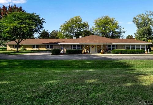 459 E Oak Orchard St, Medina, NY, 14103-1600 | Card Image