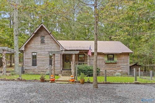 6112 Cove Rd, Mentone, AL, 35984 | Card Image
