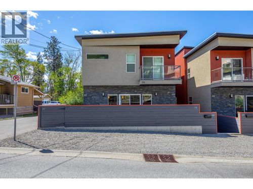 101-711 Creekside Rd, Penticton, BC, V2A2C5 | Card Image