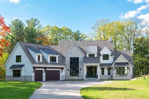 4779 N Pine Meadows Lane Lane, Chenequa, WI, 53029 | Card Image