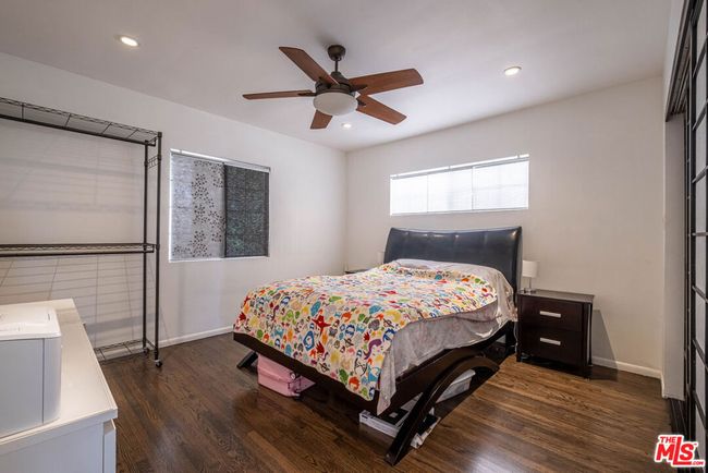 14563 Round Valley Dr, House other with 4 bedrooms, 2 bathrooms and 2 parking in Sherman Oaks CA | Image 18
