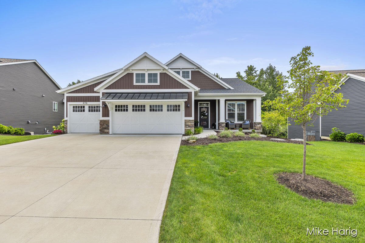 Albright Ct, Grandville, MI 49418