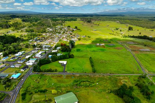 40 Akolea Rd, Hilo, HI, 96720-6709 | Card Image