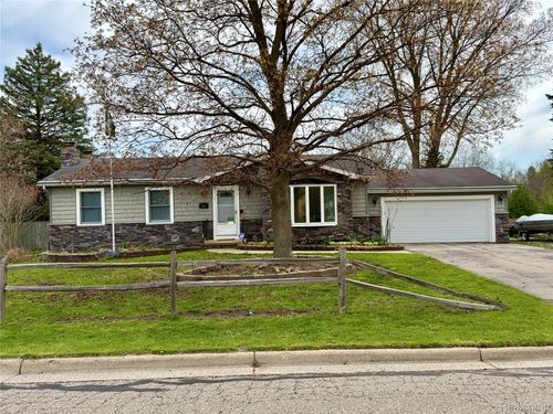 5934 Montebello Ave, Haslett, MI, 48840-8219 | Card Image
