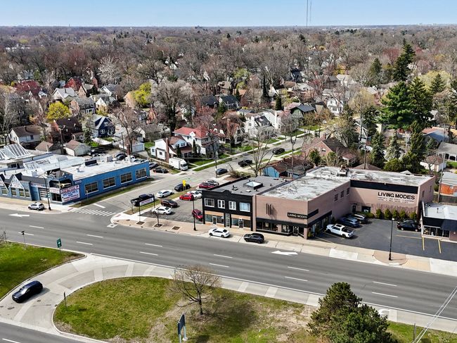 23525 Woodward Ave, Home with 0 bedrooms, 4 bathrooms and 5 parking in Ferndale MI | Image 14