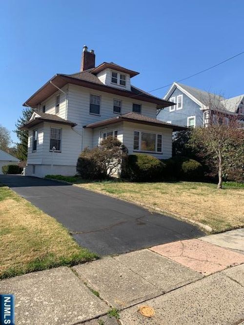 415 Hillside Ave, Nutley, NJ, 07110-1145 | Card Image