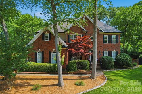 6821 Hollow Oak Dr, Mint Hill, NC, 28227-9584 | Card Image