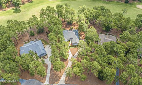 18 Glenbarr Ct, Pinehurst, NC, 28374-8887 | Card Image