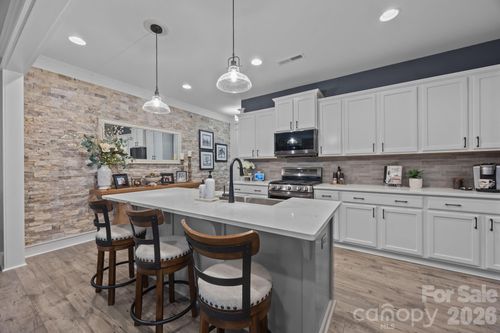 927 Canopy Falls Ln, York, SC, 29745-2956 | Card Image